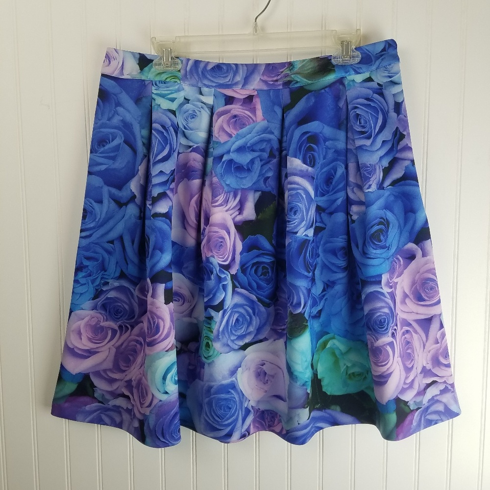 Isaac Mizrahi Live Blue & Purple Rose Circle Skirt